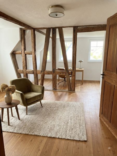 Liebevoll restauriertes Altbau-Juwel mit Fachwerk-Charme in der Hinteren Gasse! 2,5 Zimmer